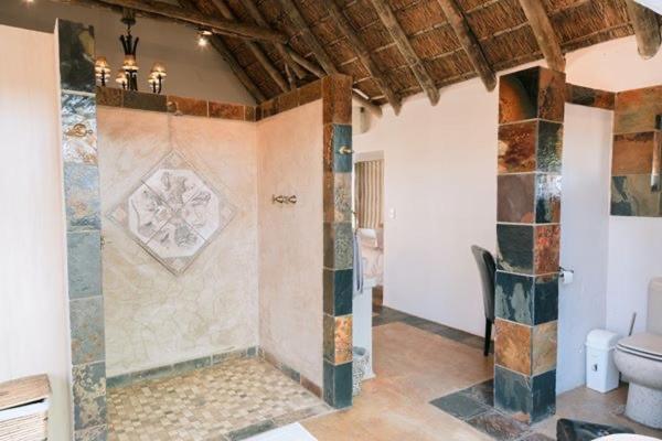 Tshukudiba Game Lodge Tom Burke Eksteriør bilde